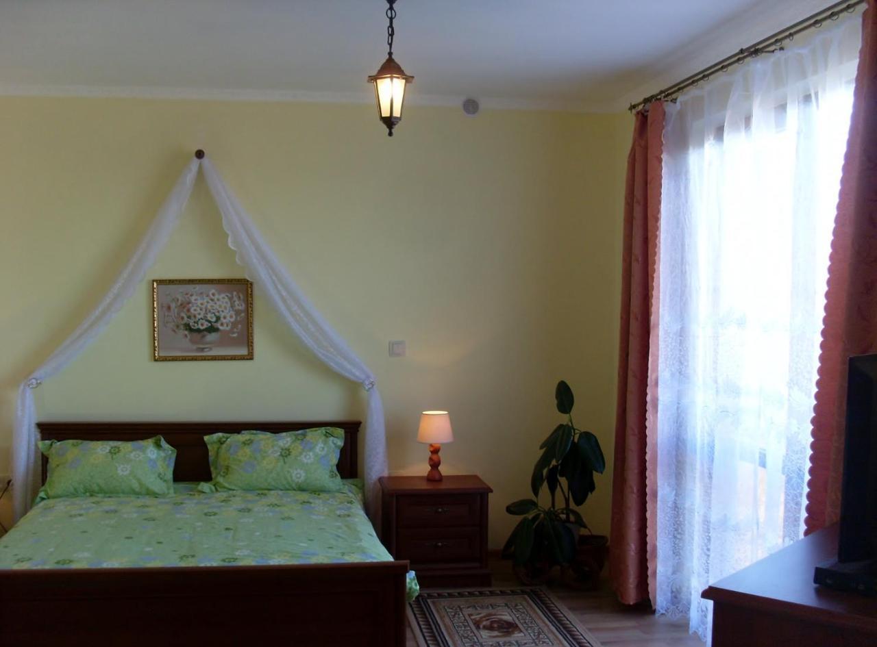 Villa Eden Delux Yanoshi Ruang foto