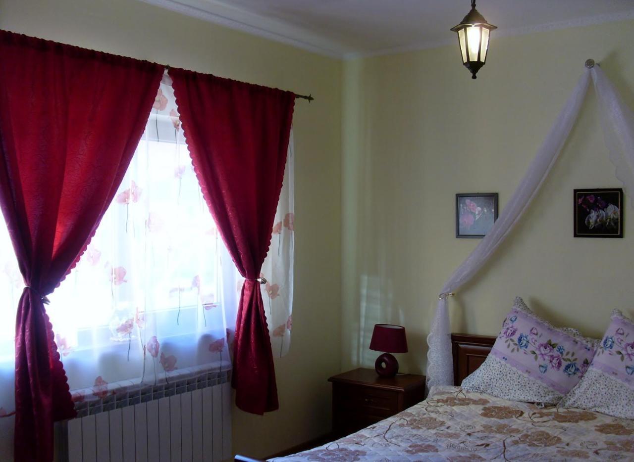 Villa Eden Delux Yanoshi Ruang foto