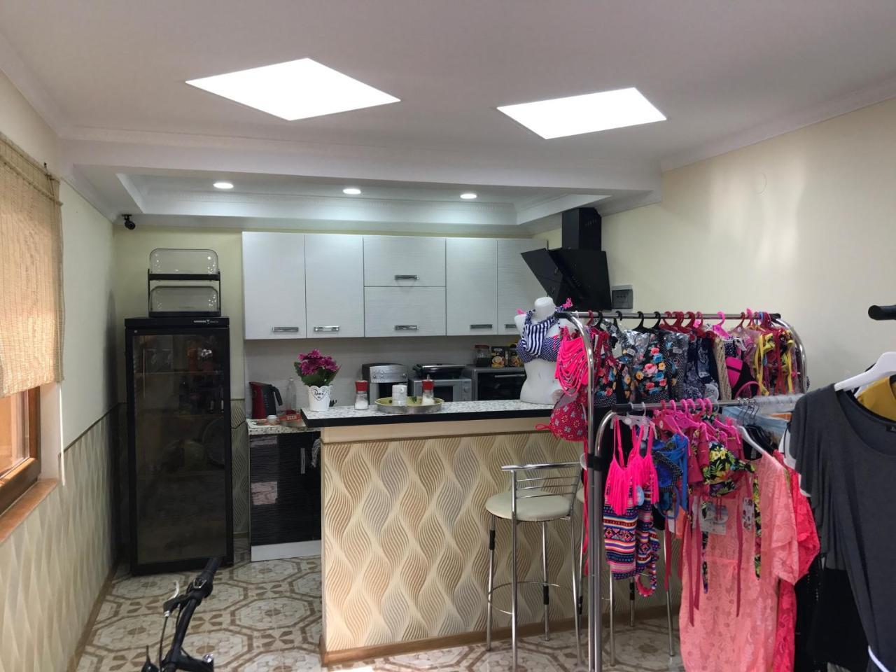 Villa Eden Delux Yanoshi Bagian luar foto